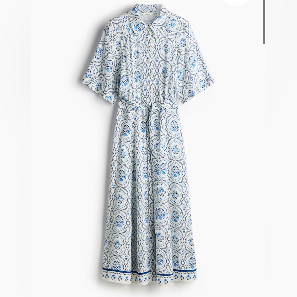 H&M White and blue tiled shirt dress